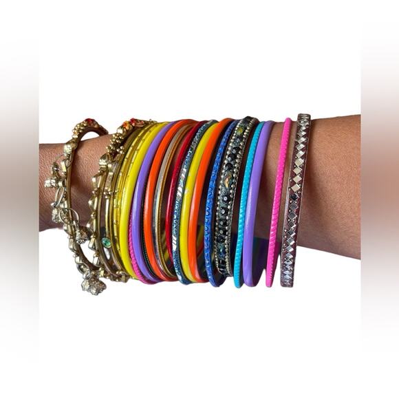 Mixed Bracelet Stackable Brangles Neon and ethnic styles Y2K Vintage - Picture 1 of 4